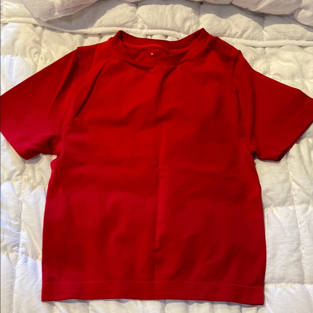 NWOT Classic Red women’s T-shirt
